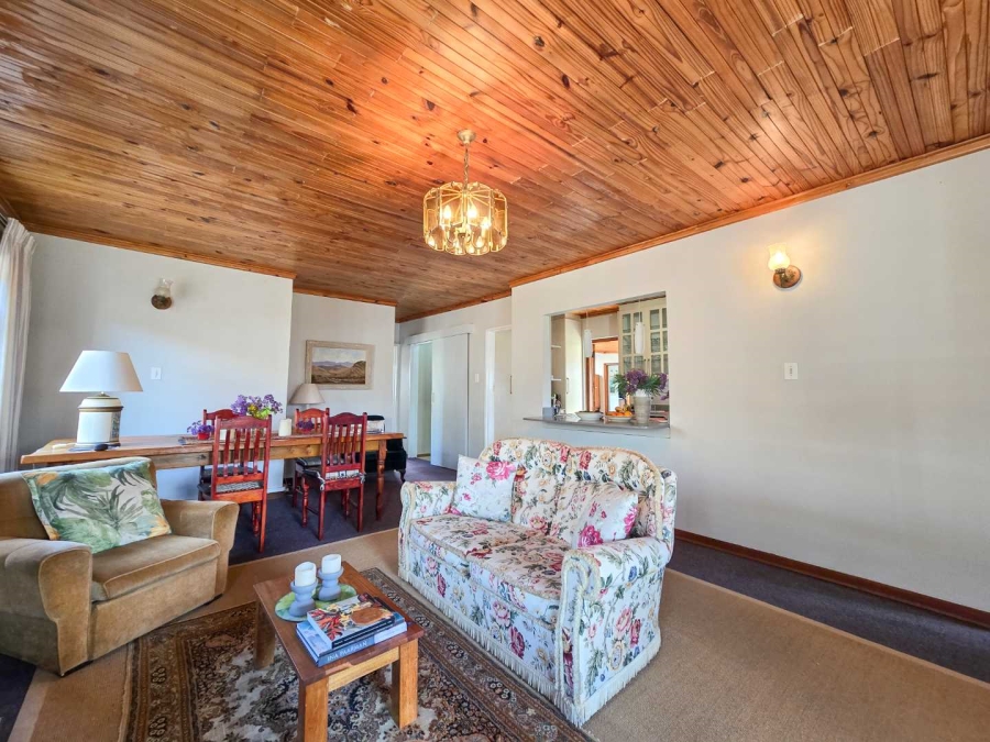 3 Bedroom Property for Sale in Stilbaai Wes Western Cape